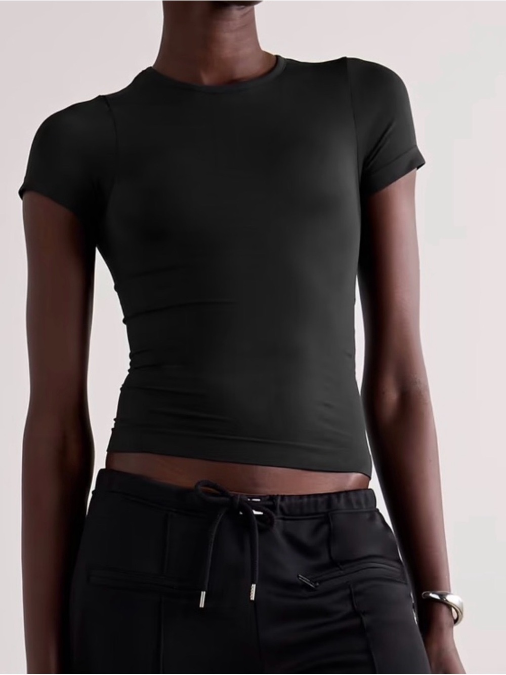 SKIMS Soft Smoothing T-Shirt - NWT - Eclipse - XS